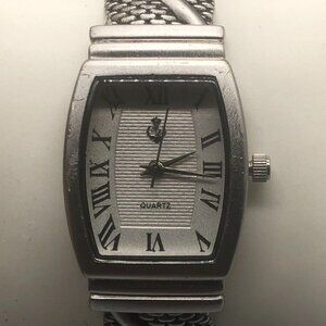 3/$30 Premier Designs Watch Women Silver Tone Textured Cuff Band 6.5" J135